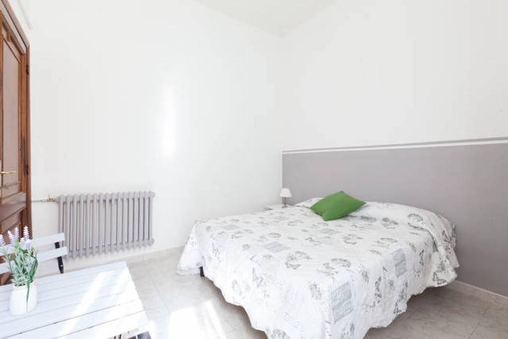 Domus Merulana Bed And Breakfast Roma Habitación foto