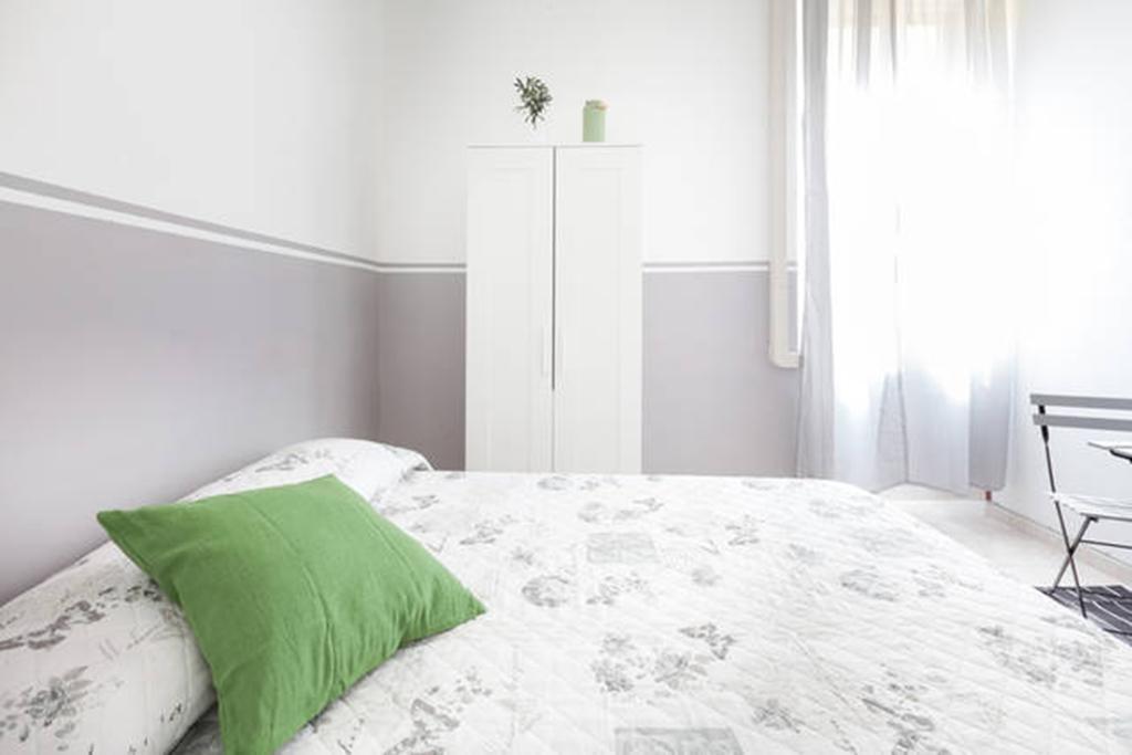 Domus Merulana Bed And Breakfast Roma Habitación foto