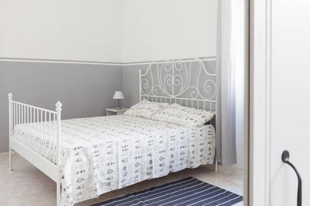 Domus Merulana Bed And Breakfast Roma Habitación foto